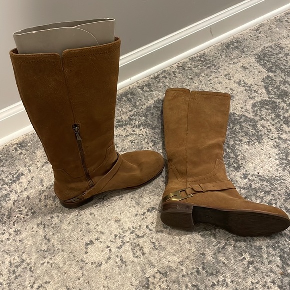 UGG Suede Channing. Excellent condition Size 8 - Picture 3 of 8